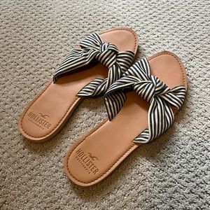 Hollister Sandals Size 9W